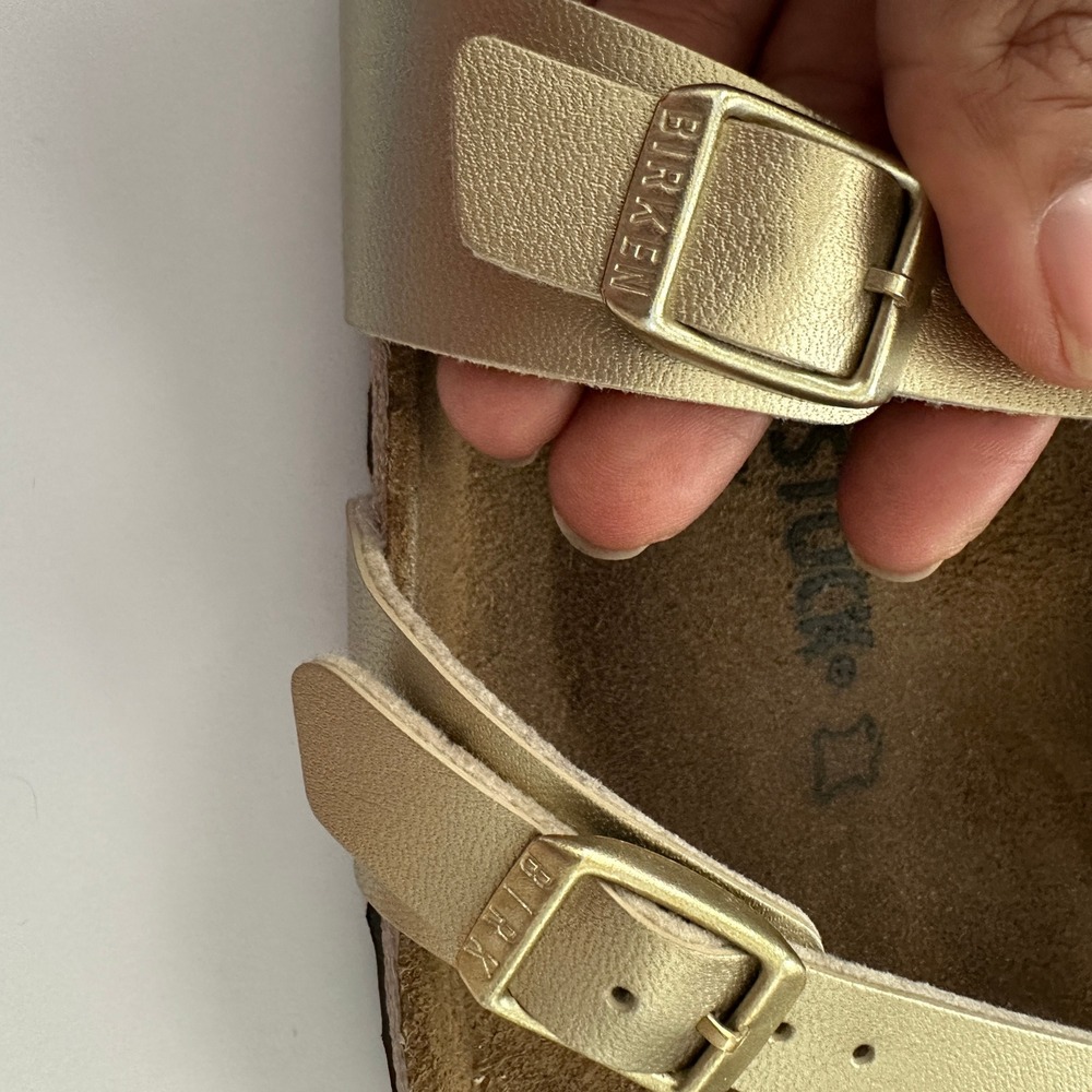 Birkenstock Mayari Gold Birko-Flor Sandals Womens 38 L7 M5 Toe Loop Slide - Picture 6 of 9